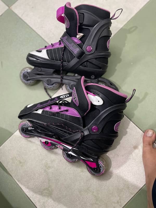 Roller skates (adjustable) brand new condition 5