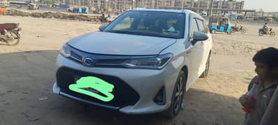 Toyota Fielder 2019