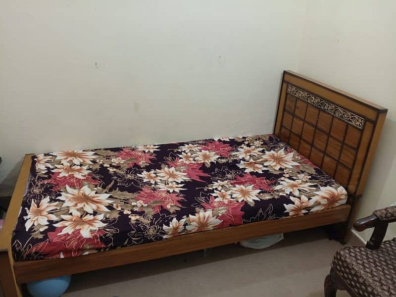 single Bed without mattress 0