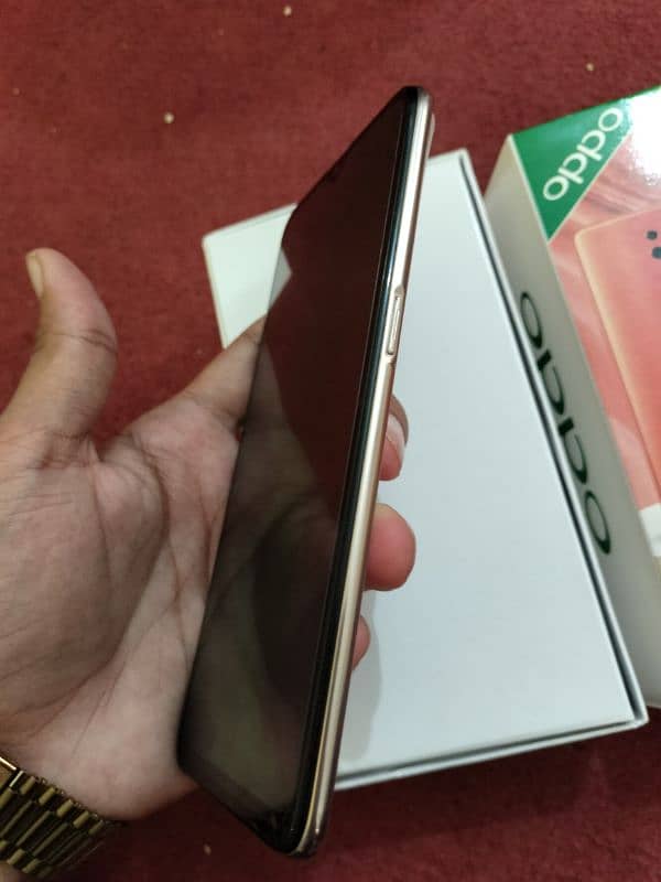 oppo Reno Z 8/512( condition 10/10 finger display urgent sell 5