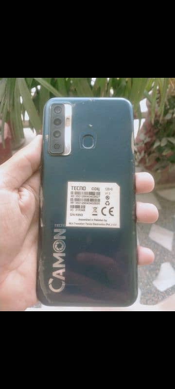 6/128 tecno camon 17 0