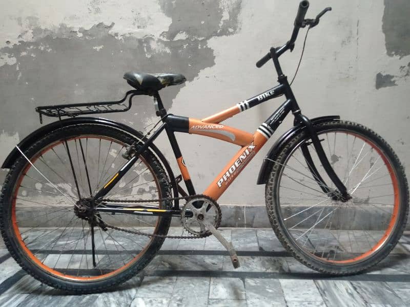 11000 Phoenix 26 size cycle in good condition. cell# 03096070208 0