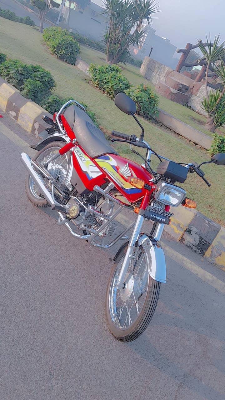 Honda CD 70 almost brand new 5