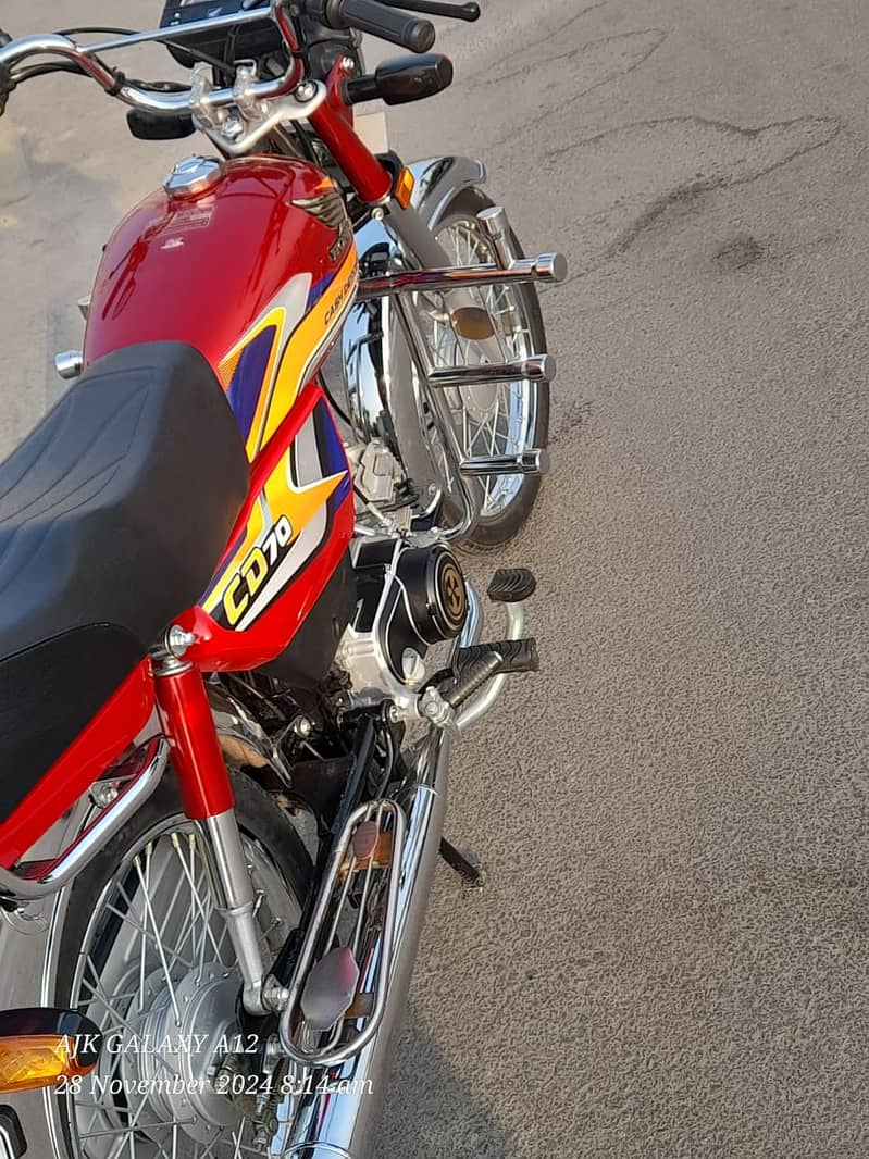 Honda CD 70 almost brand new 8