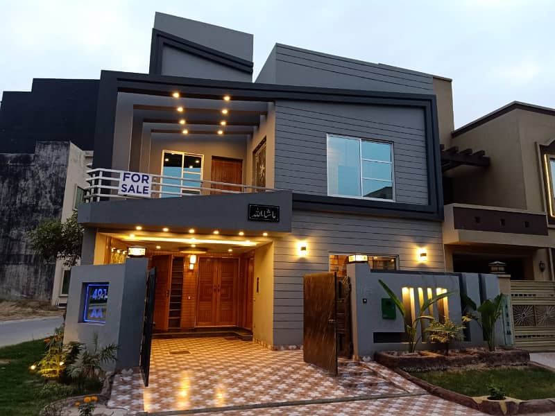 5 Marla Like Brand New House For Sale In Bahria Town Lahore 0