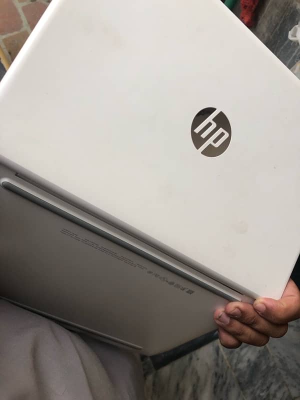 Hp stream (model 11) for sale  Best for students and online 6