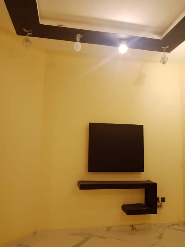 8 Marla Like A New Lower Portion Available for Rent in Bahria Town Lahore 15