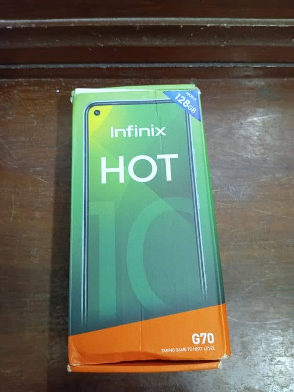 infinix Hot 10 4/128with box whatsapp/call 03445822319 5