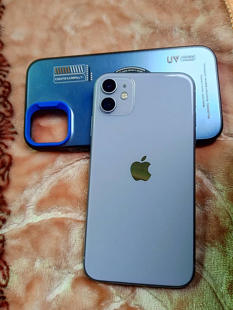 Iphone 11 and 64 GB Mobile No 03437518608 0