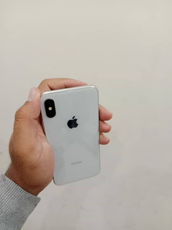 iphone x 256gb pta approved 1