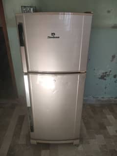 dawlance fridge good condition