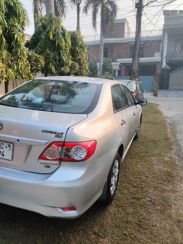 Toyota Corolla GLI 1.6 auto 2011 4