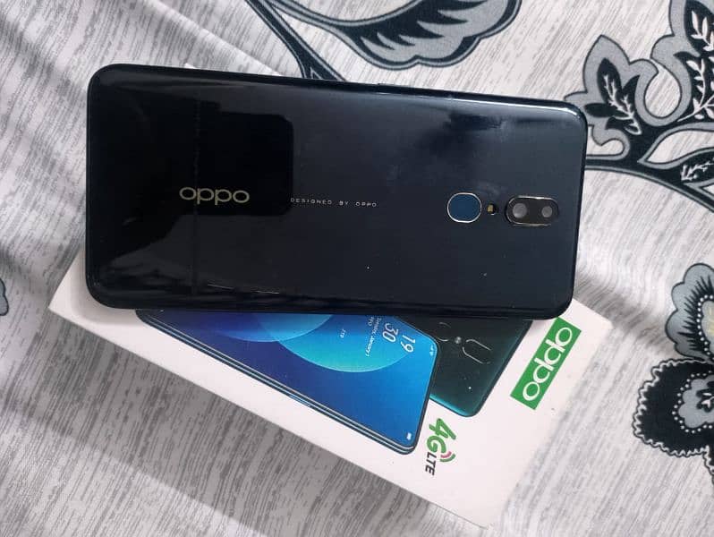 OPPO F11 8/256 2