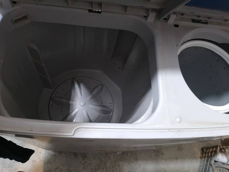 washing machine and dryer 5