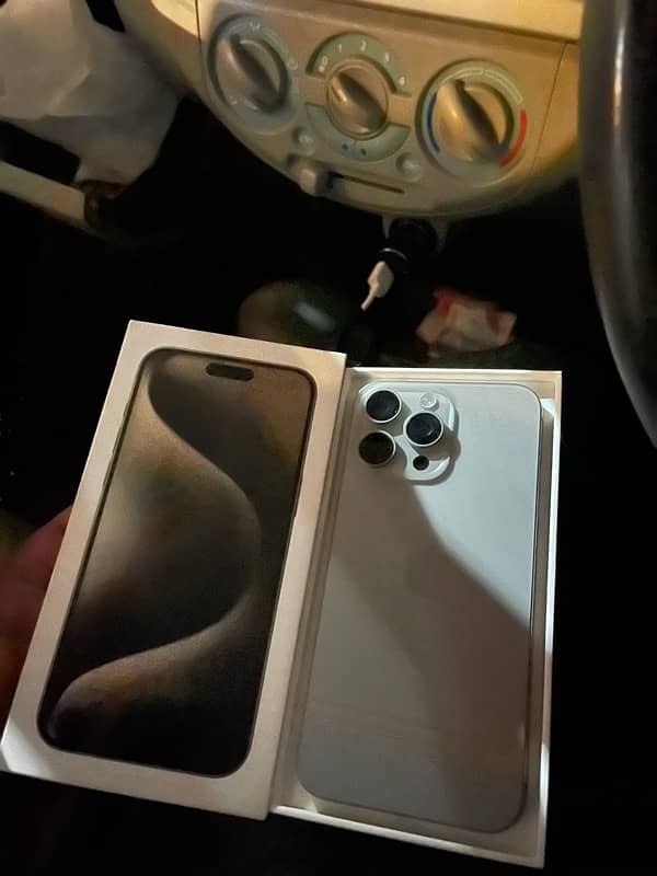 iphone 15pro max 256gb pta approved 1