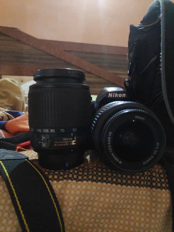 Nikon D3100 with 55-200mm lens and original bag 2