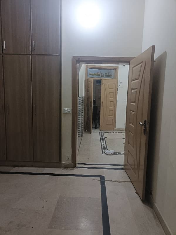 Perfect 5 Marla Upper Portion In Ghauri Town Phase 4A For rent 4