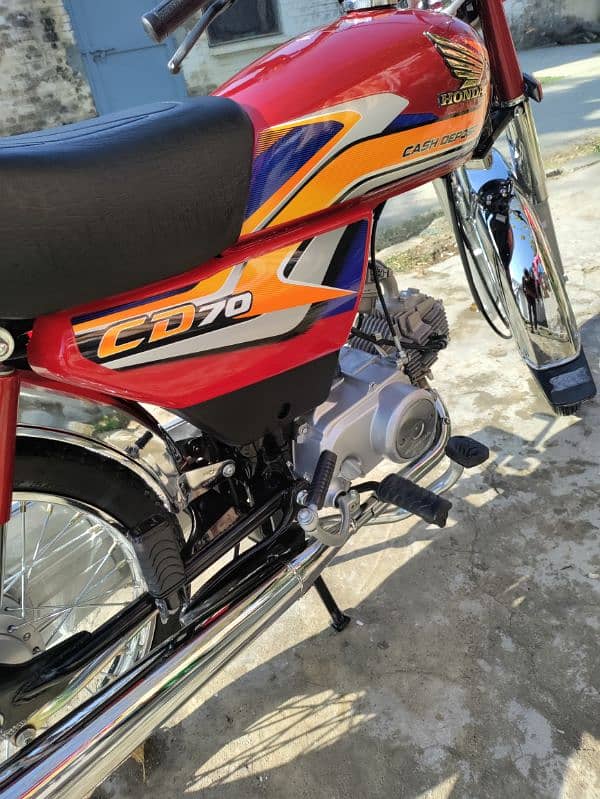 honda 70 new condition 2