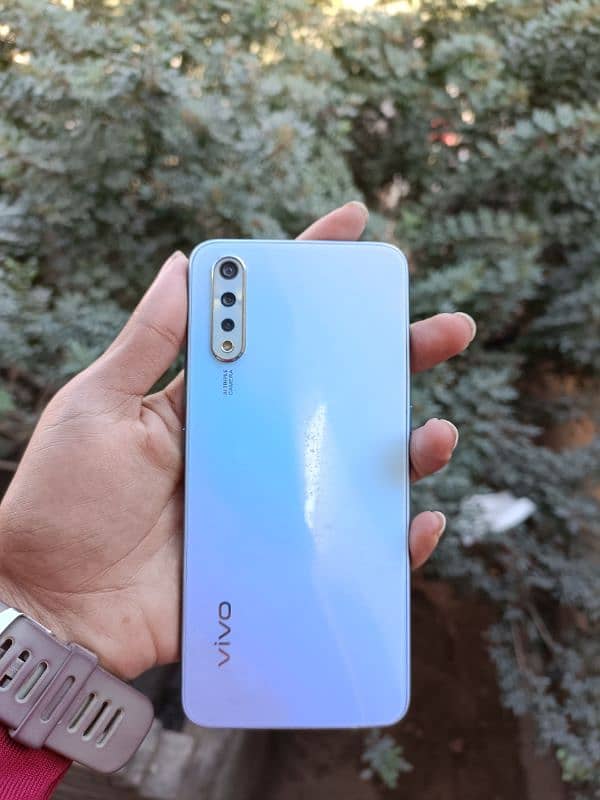 vivo s1 1