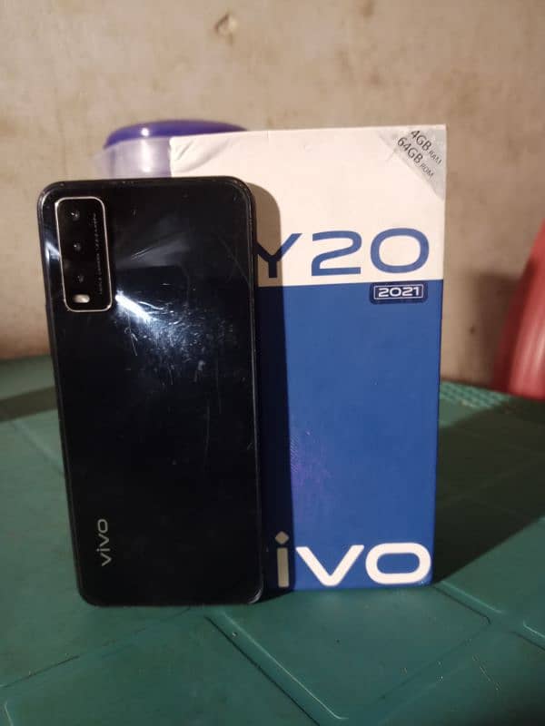 Vivo y20 with box 1