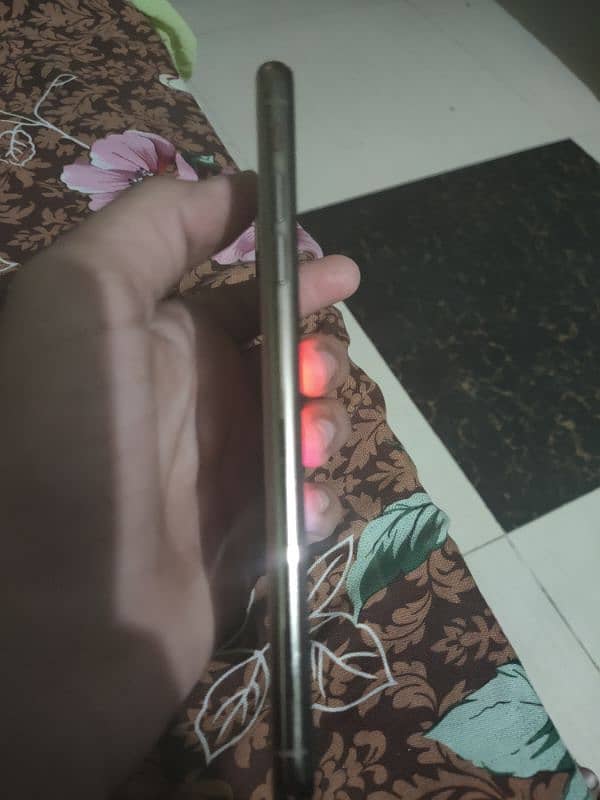 iPhone Xs max 256gb non pta kit panel change but  tyou turn on all ok 5