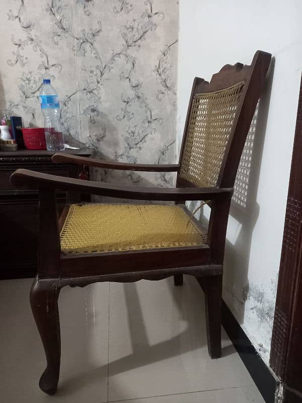 4 Nos wooden chair very good condition urgent sale 2