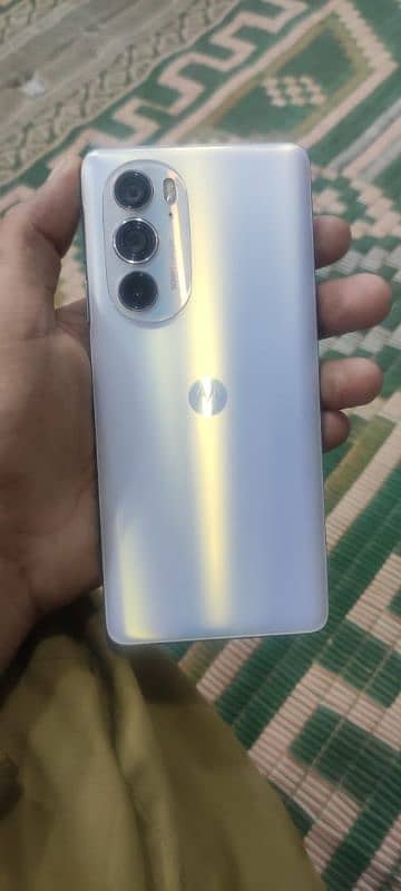 moto edge plus snapdragon 8gen 1 non pta 1