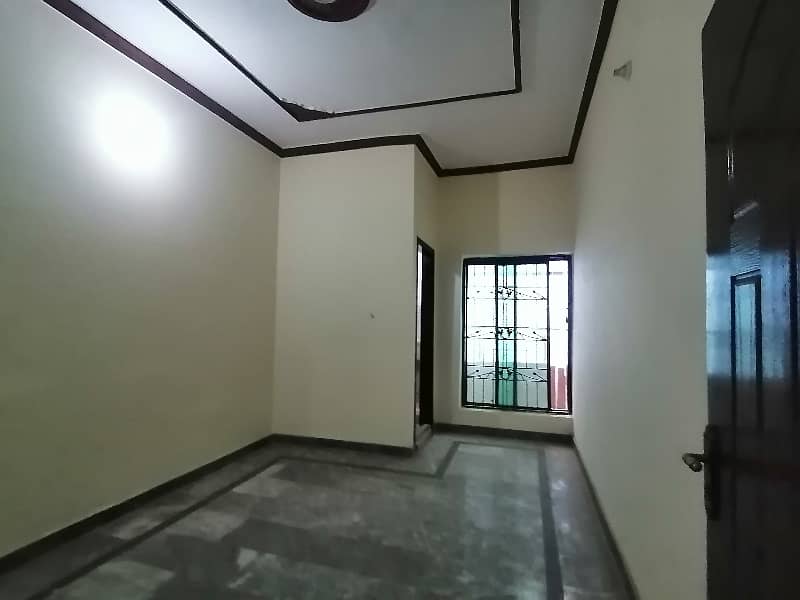 Get Your Hands On Prime Location House In Tajpura Best Area 11