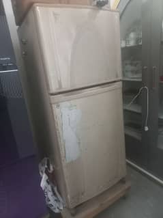 Dawlance refrigerator Fridge