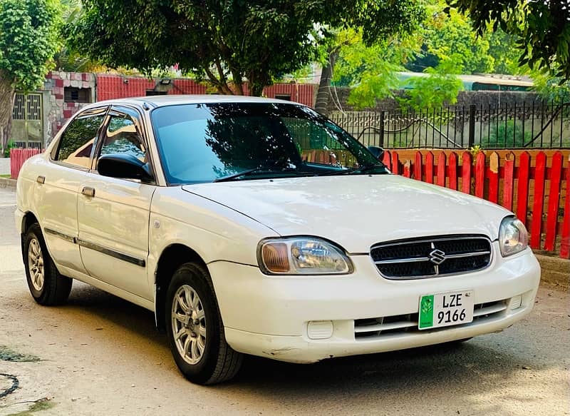 Suzuki Baleno Under Army Officer used. 5