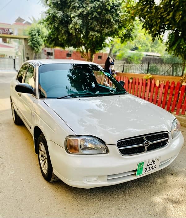 Suzuki Baleno Under Army Officer used. 6