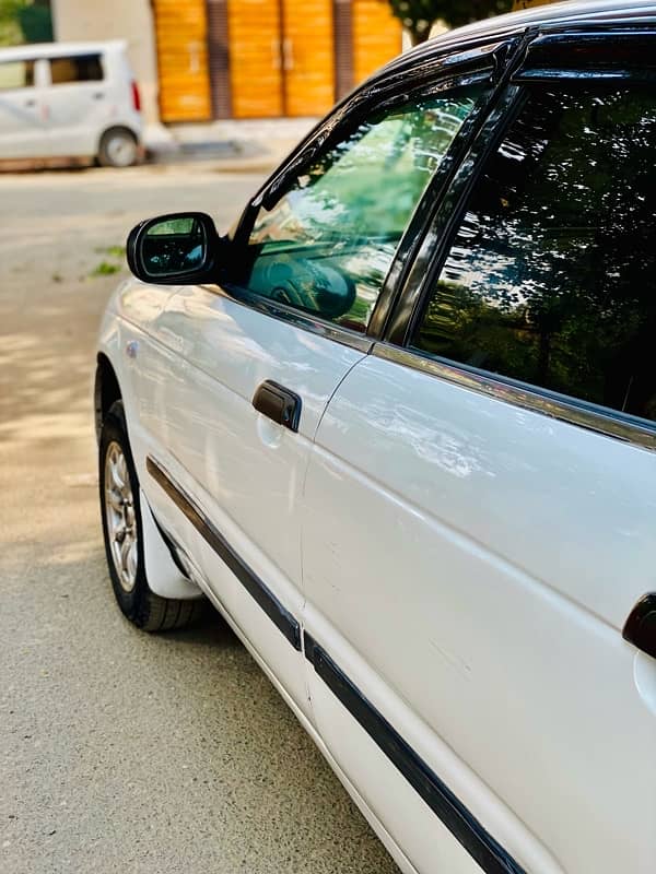 Suzuki Baleno Under Army Officer used. 11