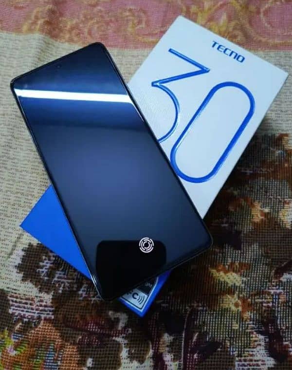 Tecno Camon 30 12+8/256GB 0