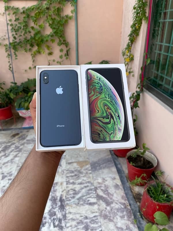 I Phone Xs Max 256Gb Non PTA Complete Box 0