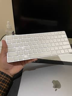 Apple Magic Keyboard 2