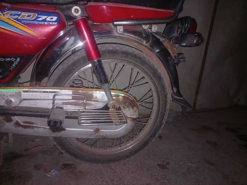 Honda CD70 genuine mudguards (fron+rare] + chain cover 4