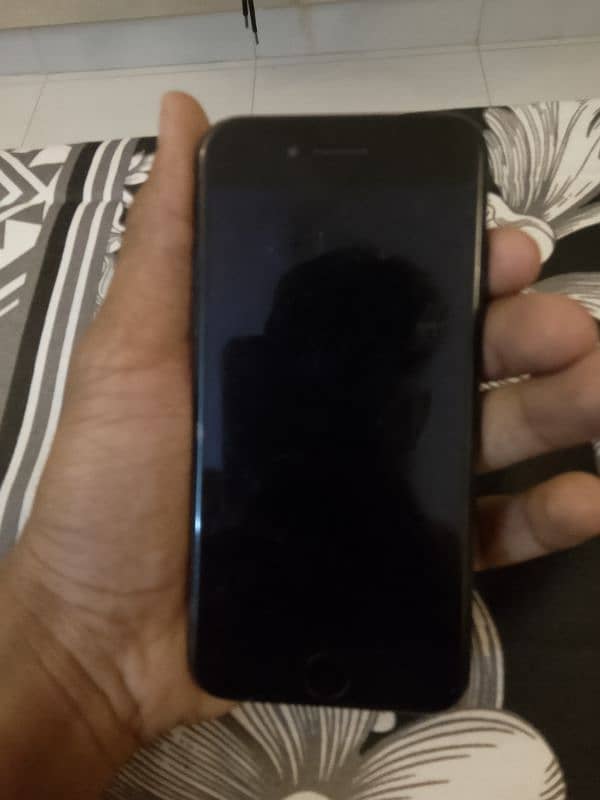 iphone 7 non 32gb 1