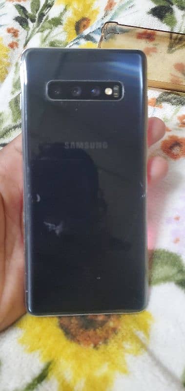 samsung s10 plus non pta. METING PLACE KHYBER CITY. add phr sb lkha hy 12