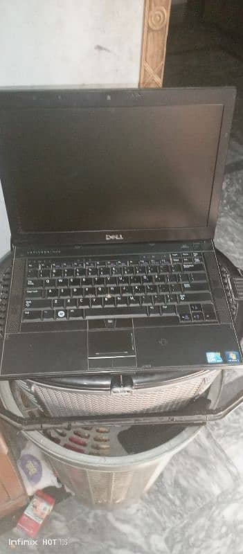 DELL LAPTOP 9