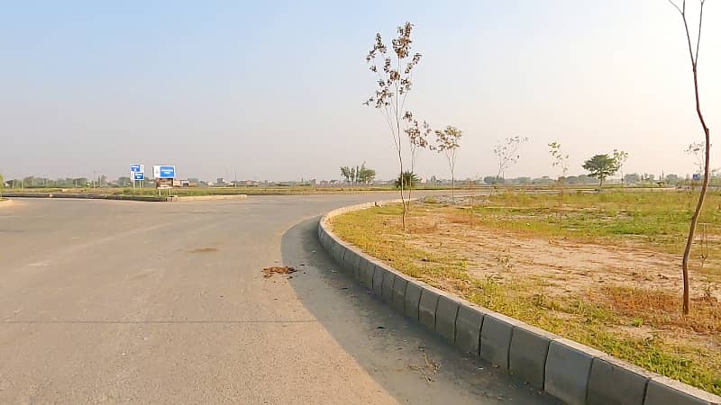 5 Marla On-Ground Plot for Sale in Block J, LDA City Lahore - All Paid 12