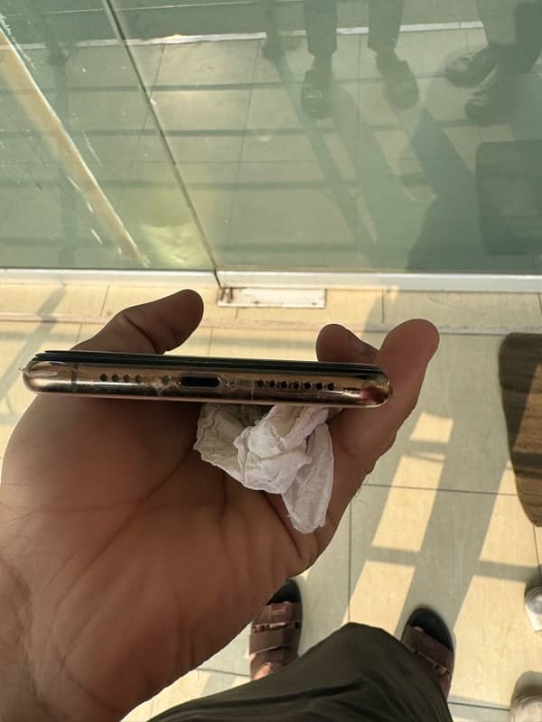 iphone xs max 64 Gb Non pta 4