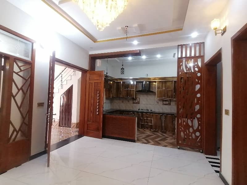 Unoccupied House Of 5 Marla Is Available For sale In Sabzazar Scheme 1