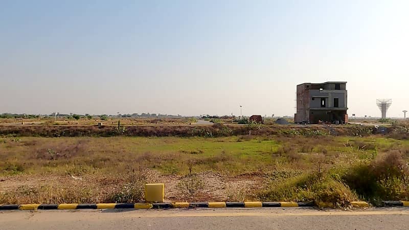 5 Marla Possession Plot In LDA City Lahore Block - Ideal Location 22