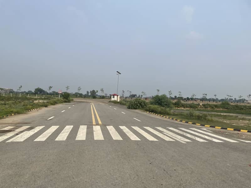 1 Kanal 75ft Khunjrab Road Possession Plot Available Approach 200ft Road 2