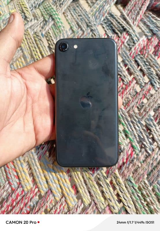 i phone SE 2020 (urgent sale) water pack 2