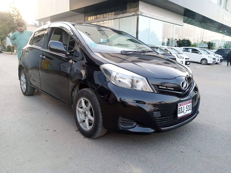 Toyota Vitz 2012 1