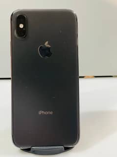 i m selling iphone xs 64gb pta approved