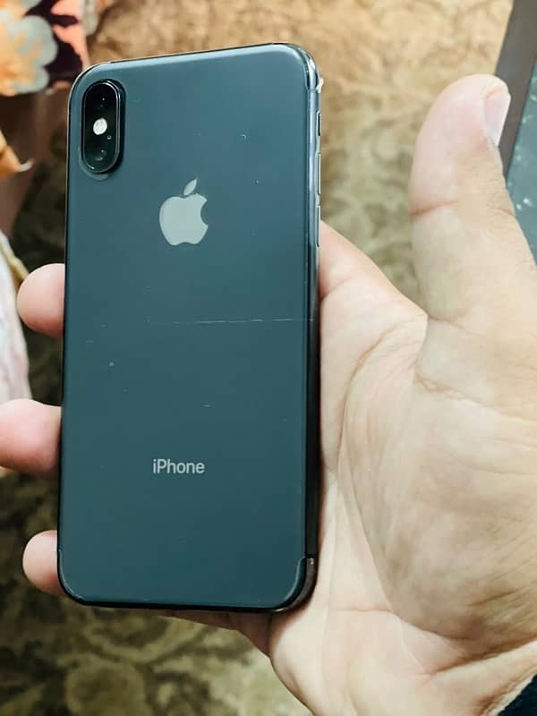 i m selling iphone xs 64gb pta approved 3