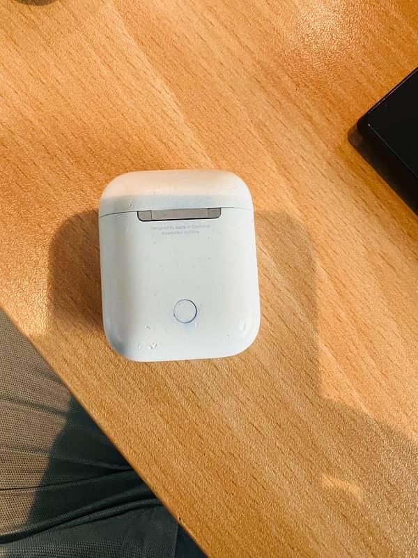 original airpods 2 charging case only 1