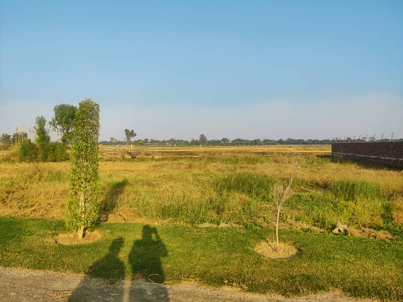 1 Kanal Plot For Farm House In Farm City 38 Lac Per Kanal 14